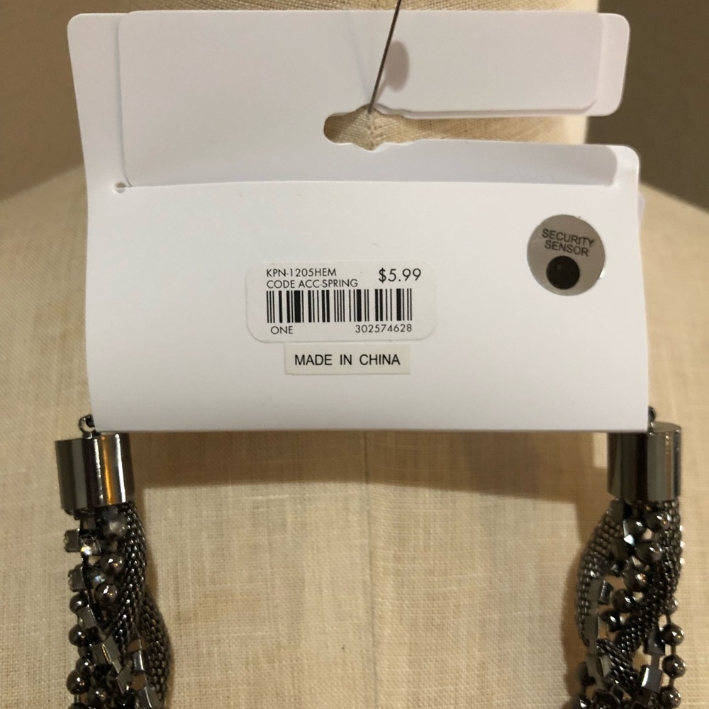Statement necklace - Picture 4 of 4